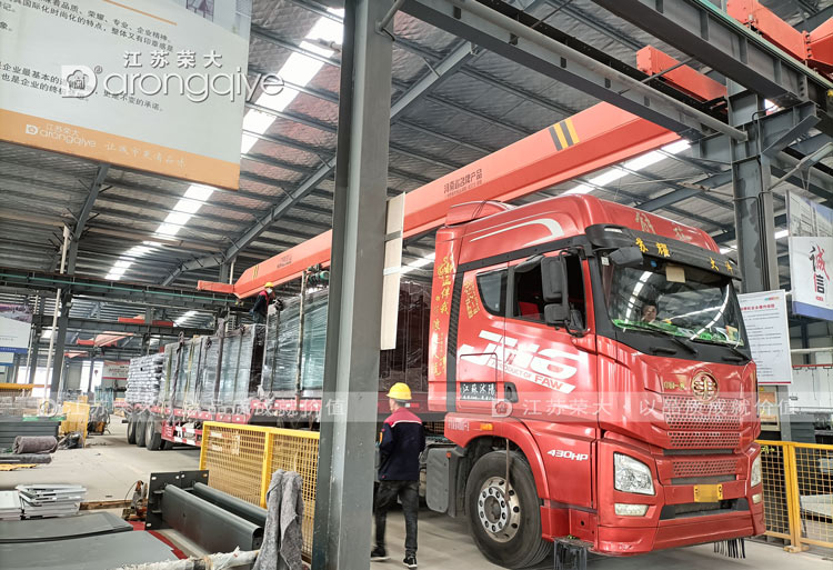 山西仿古公交候車亭發(fā)貨圖二