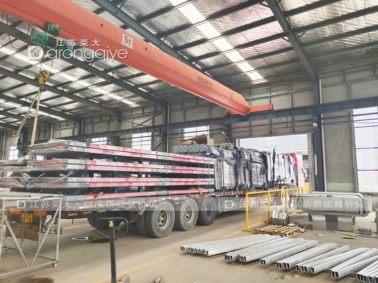 第四批河北公交候車(chē)亭發(fā)貨圖二