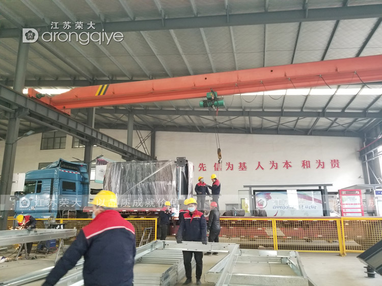 第四批廣東智能公交候車亭發(fā)貨圖二