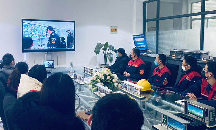  �s���܇ͤ�S�ҽM���T���^����(f��)���������_�n 