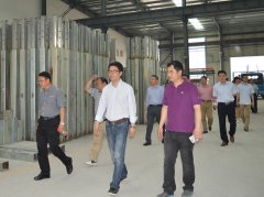 歡迎各位領(lǐng)導(dǎo)蒞臨江蘇榮大參觀調(diào)研