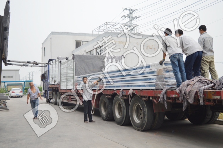 海南公交候車亭發(fā)貨圖一