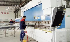 榮大候車亭祝您端午節(jié)快樂!