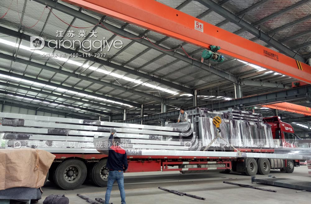 第二批公共自行車(chē)棚發(fā)貨配圖二