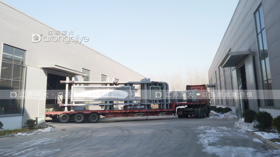 大連第二批現(xiàn)代智能候車亭發(fā)貨圖二