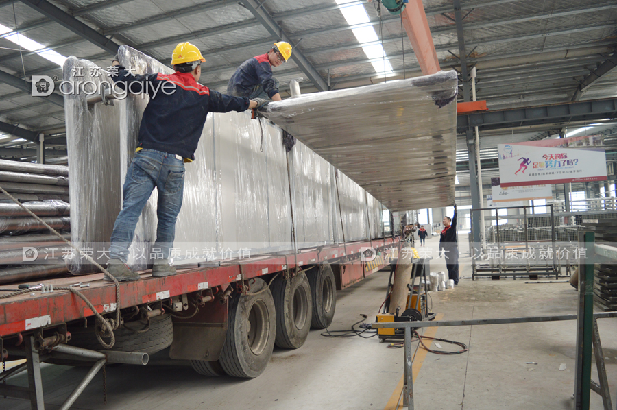 �ӱ����ܺ�܇ͤ�ڶ����l(f��)؛�D��