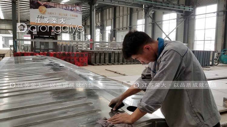 �������ܹ���վ�_(t��i)�l(f��)؛�Dһ